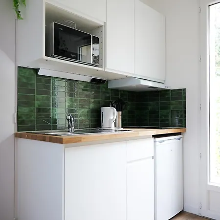 公寓 Entierement Renove Avec Patio - 2 Personnes *